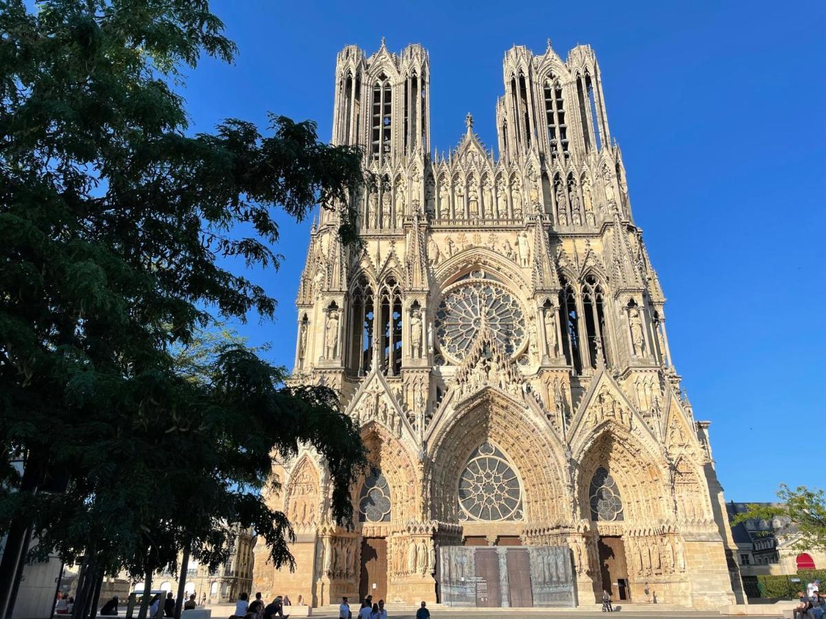 L'Hotel Des Ventes Reims Chativesle ภายนอก รูปภาพ