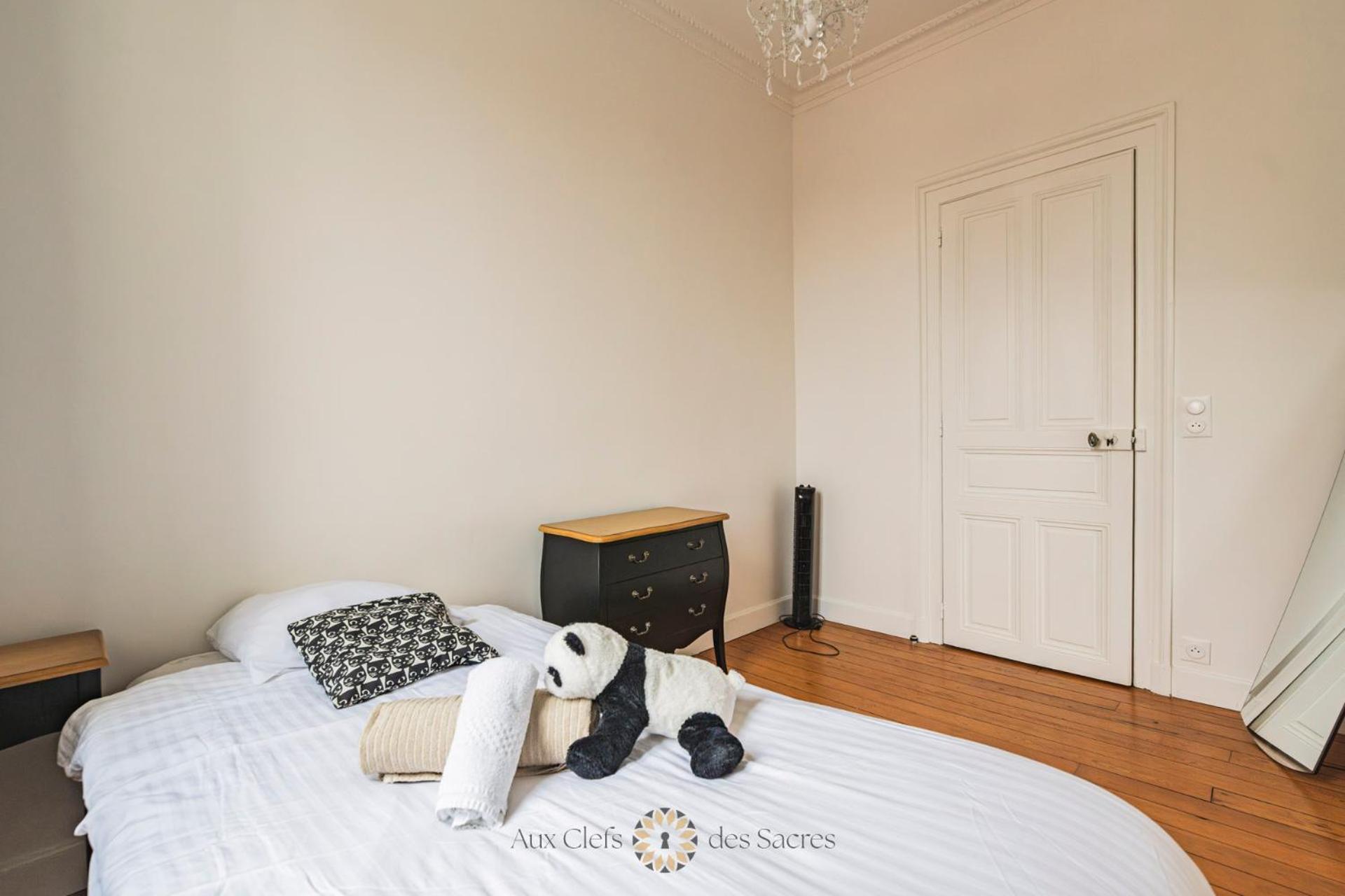 L'Hotel Des Ventes Reims Chativesle ภายนอก รูปภาพ